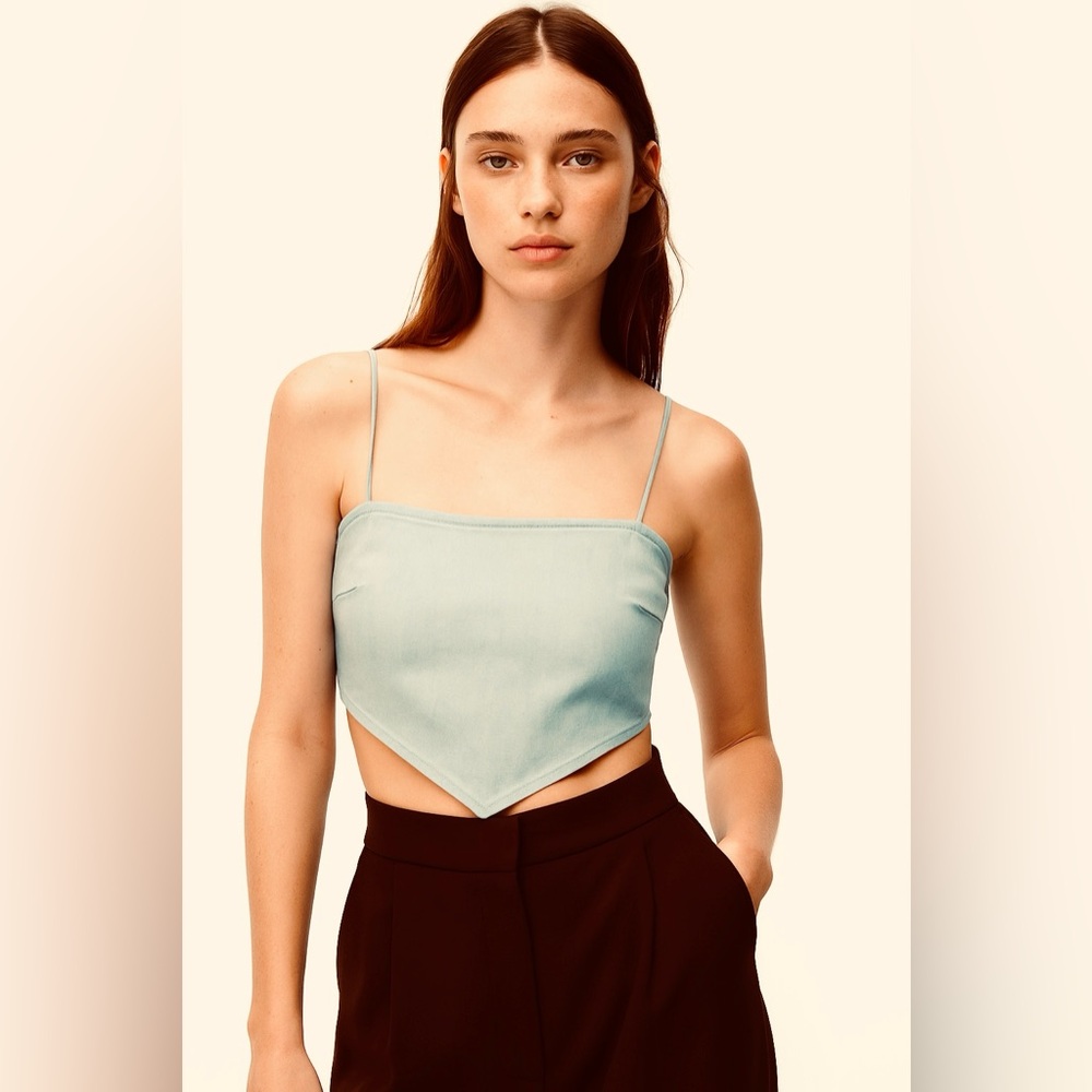 Zara NWT Light Denim Chambray Crop Top Size M